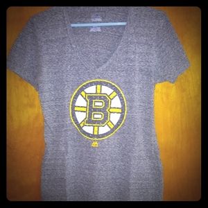 Boston Bruins Women's Grey V Neck Tee